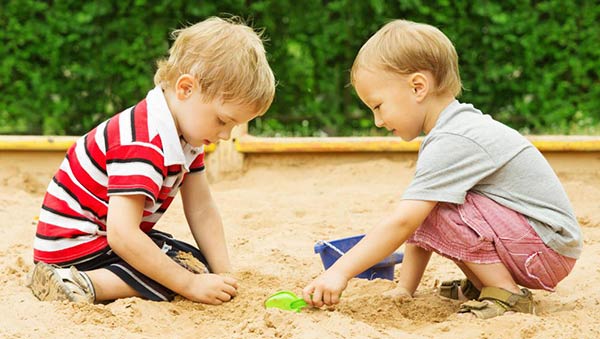 تاثیرات شن بازی در کودکان-وب سایت پرستارآراد