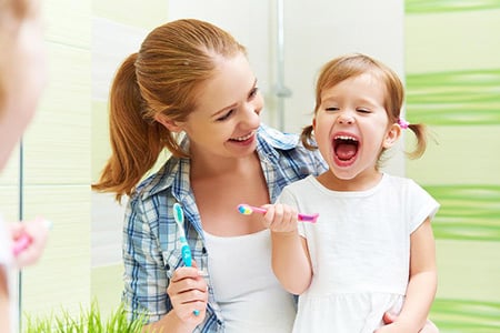 روش های لذت بخش کردن مسواک زدن برای کودکان